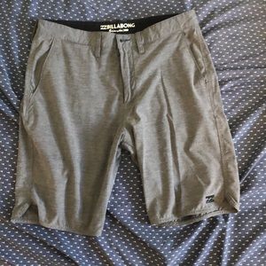 grey billabong submersibles shorts